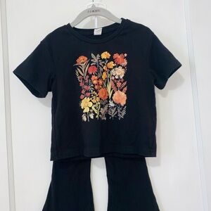 SHEIN Black Floral Kids Matching Set